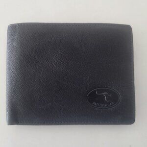 Vintage Leather Australian Wallet. Black.